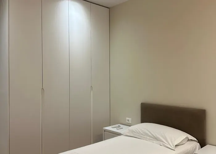 Bright & Modern Family Flat 公寓 *